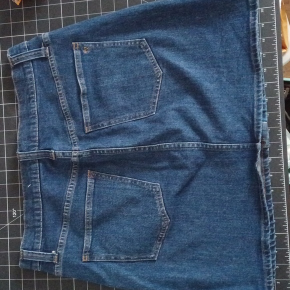 Denim mini skirt - Picture 3 of 3
